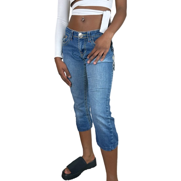 Y2K True Religion Denim Capris - Picture 2 of 4